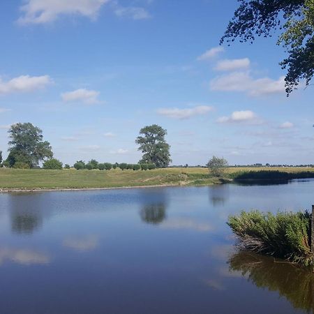 Hotel Le Provencal Sluis Bagian luar foto