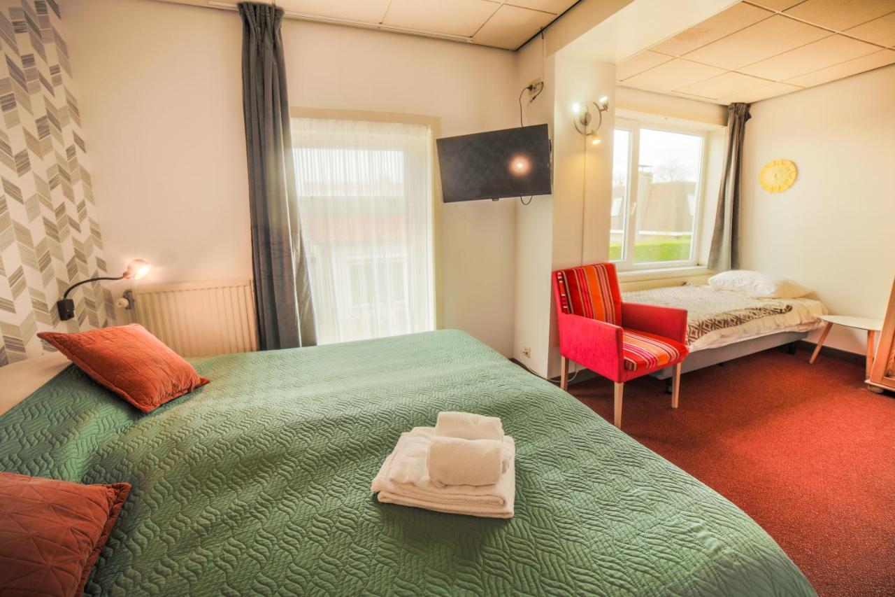 Hotel Le Provencal Sluis Bagian luar foto